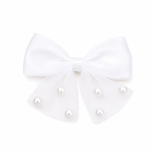 Pretty Pearl Bow